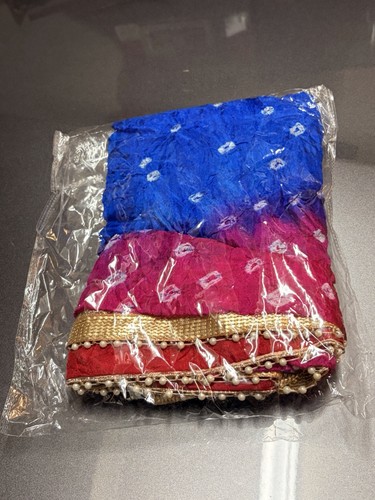 Traditional Indian Bandhni Dupattas or Scarves - 3 Yards - photo 3