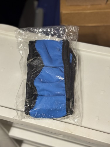 BRAND NEW ADJUSTABLE STEERING WHEEL COVER - photo 4
