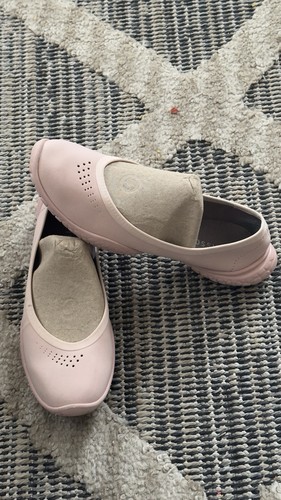 Womens Lissom Flat Shoes Size 8