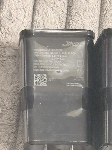 Set of 3 Fast Adaptive USB Chargers - photo 4