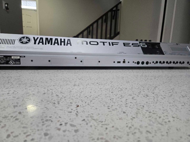 Yamaha Motif ES 6 61 key synthesizer - photo 5
