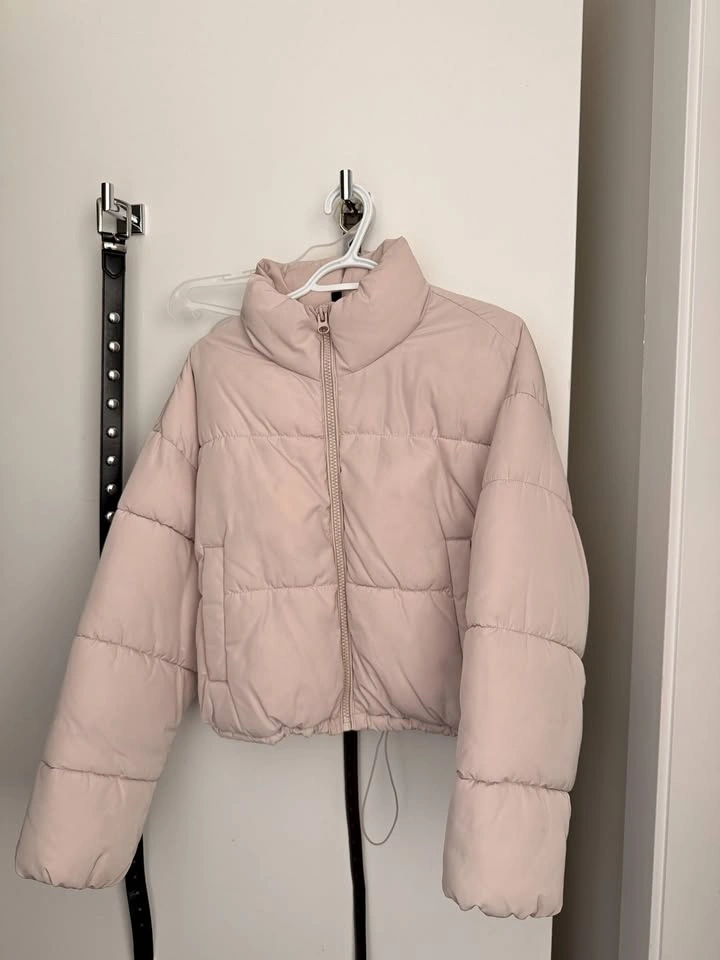 H&M beige puffer (size S)
