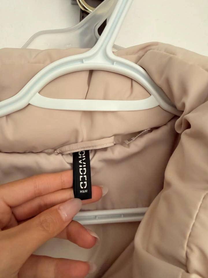 H&M beige puffer (size S) - photo 3