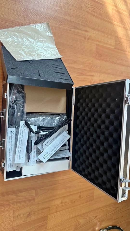 Generic Beginner Tattoo Training Kit - never used