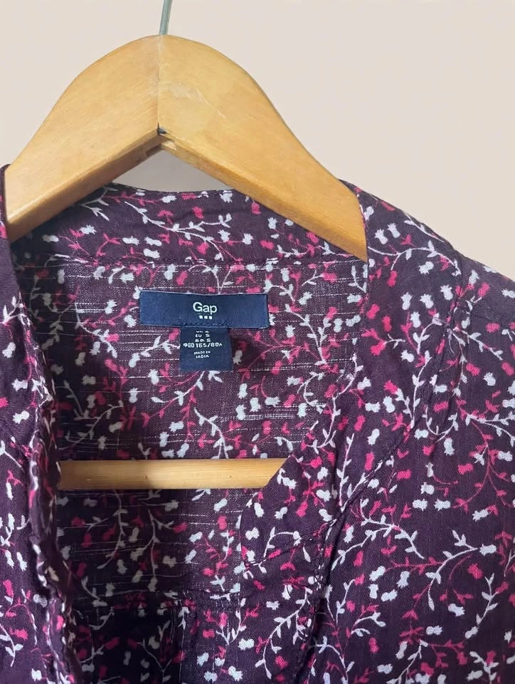Gap Purple Floral Peplum Blouse – Long Sleeve – Size S - photo 2