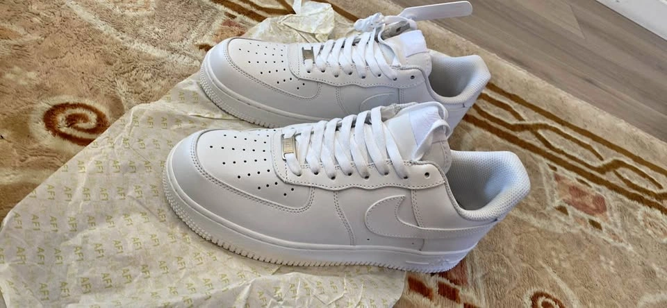Nike Air Force 1
