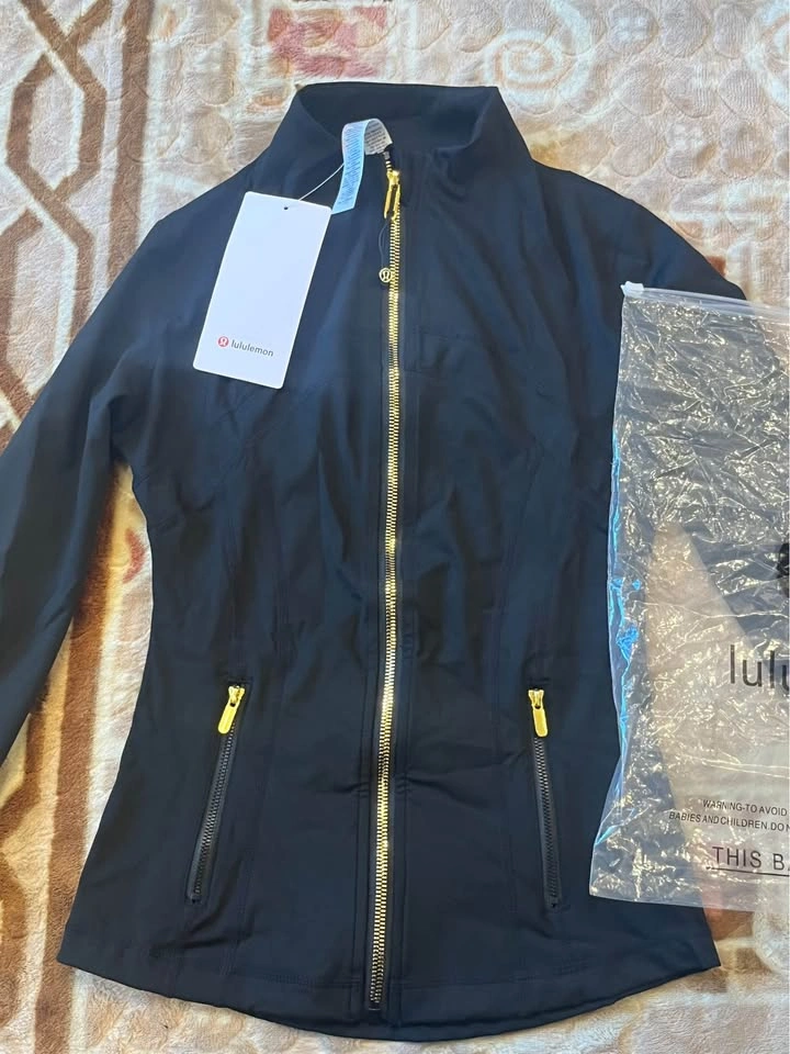 Brand new Lululemon define jacket