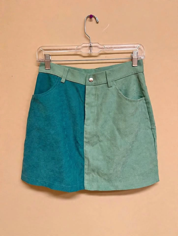 Two-Tone Green Corduroy Mini Skirt – Color-Block – Size S