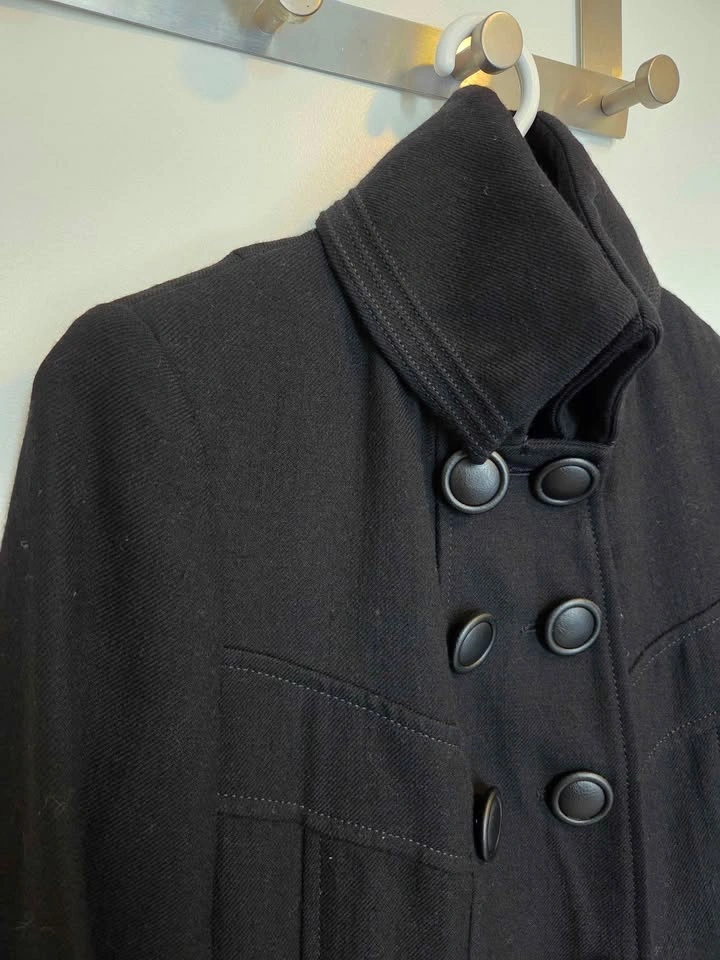 Classic Black Double-Breasted Vintage-Style Coat - photo 3