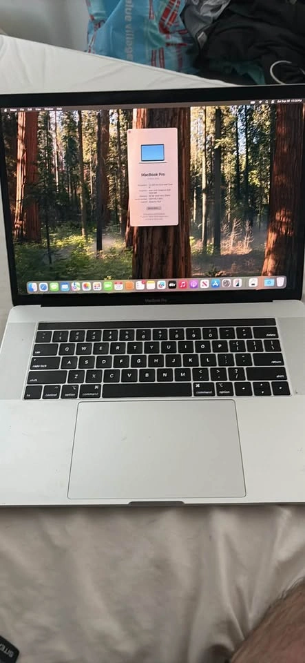 Apple MacBook Pro 15-inch 2018 i7 16GB RAM - photo 2