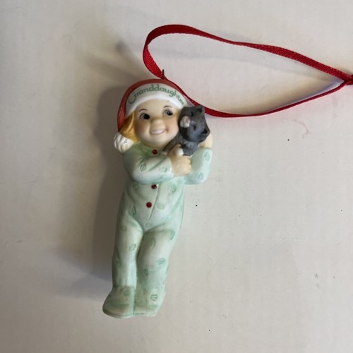 VTG 2000 Hallmark Granddaughter Christmas Keepsake Ornament