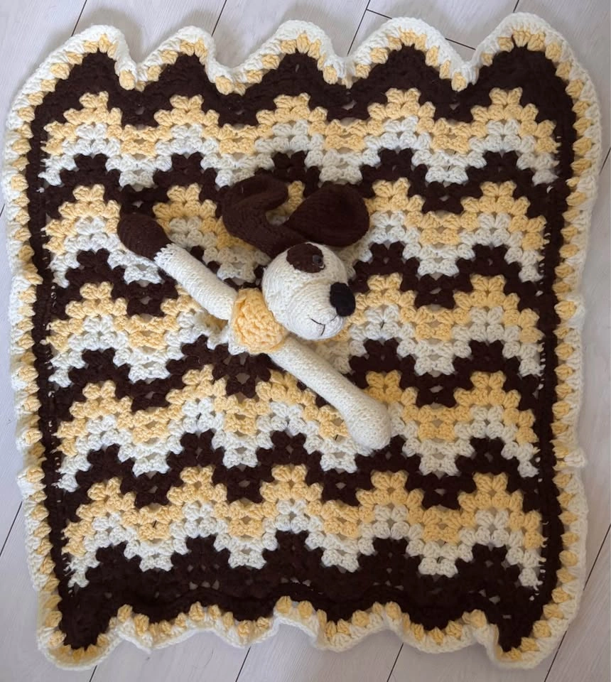 Free Bonus Item - Vintage Crochet Puppy Dog Lovey Blanket - photo 2