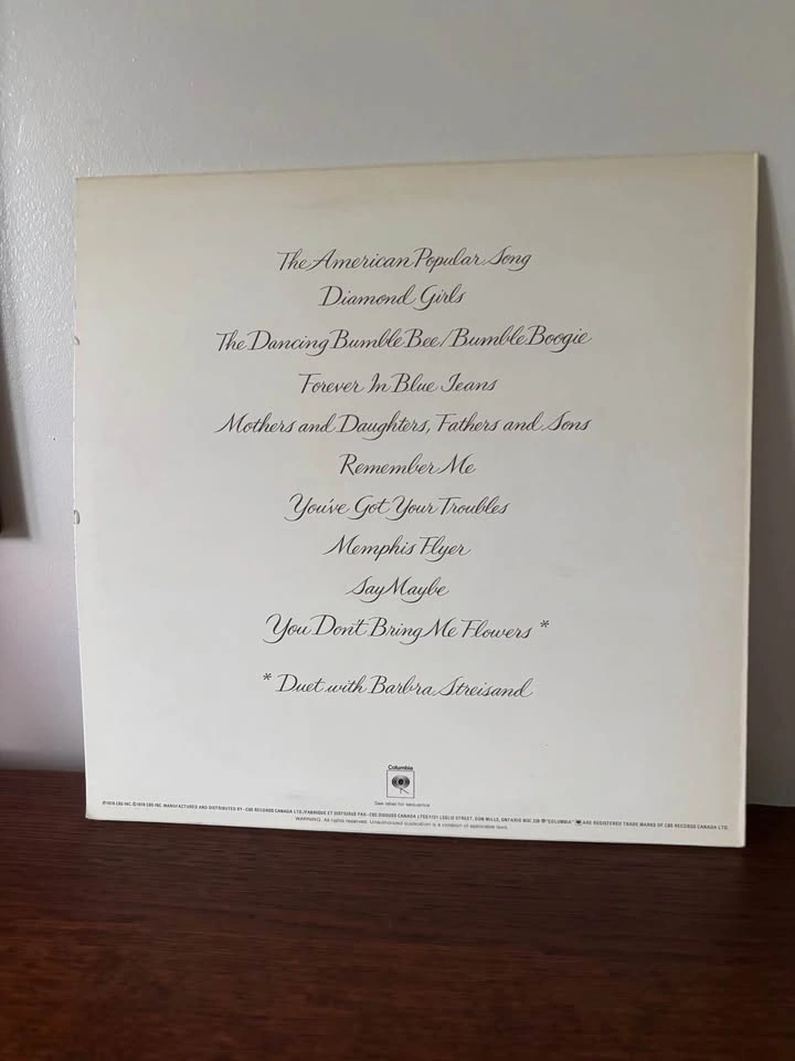 Pristine 1978 Neil Diamond You Don't Bring Me Flowers Vinyl LP - photo 3