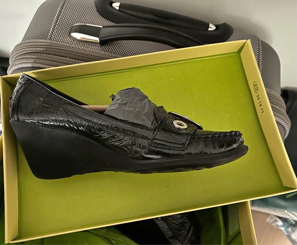 GEOX Black Patent Leather Wedge Loafers - photo 5