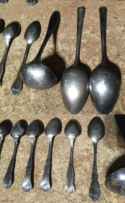 Lot of 23 Silver Plate Flatware Various Brands - photo 3