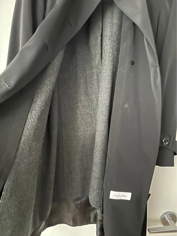 Calvin Klein Trench Coat - photo 5