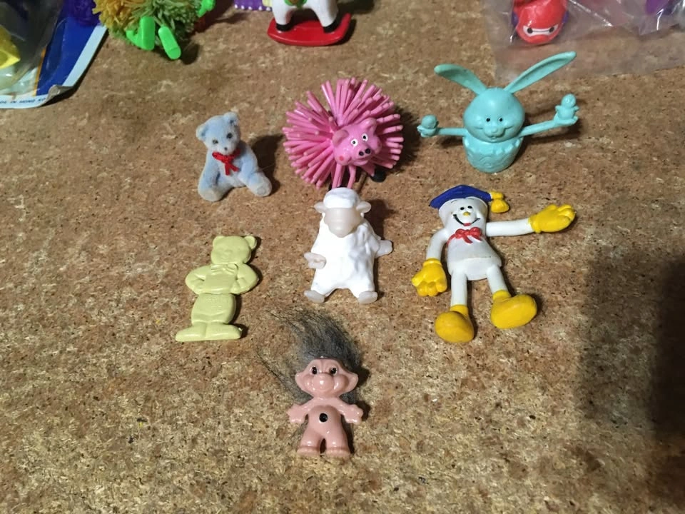 Lot of 42 Figures and Dolls: McDonalds, Bratz, TMNT, and More - photo 5