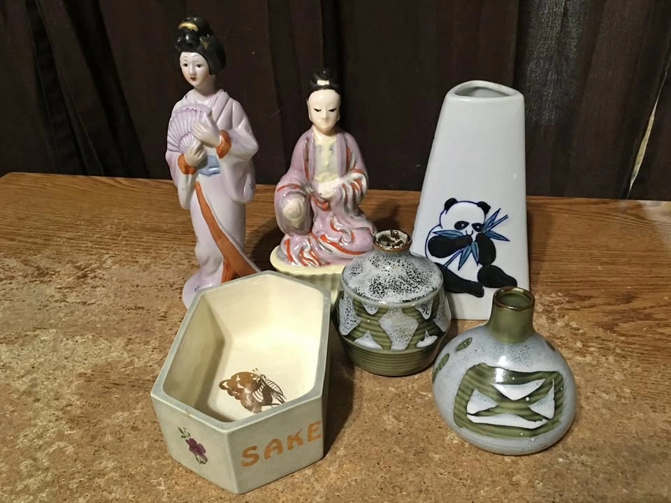 Lot of 6 Japanese & Chinese Figurines, Vases, and Decor