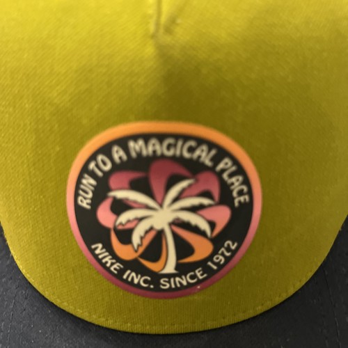Nike Green Palm Tree Cap Run To A Magical Place - photo 2