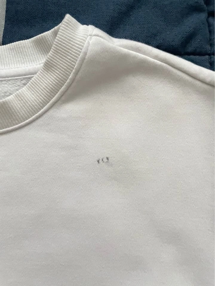 H&M White Crewneck Sweater - photo 5