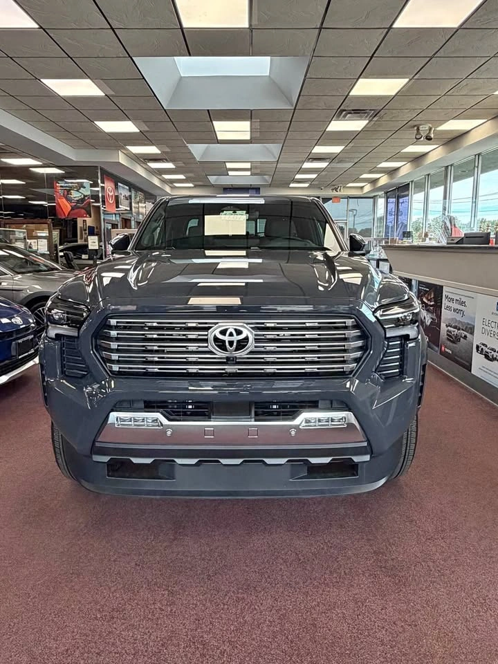 2026 Toyota Tacoma Double Cab · Limited