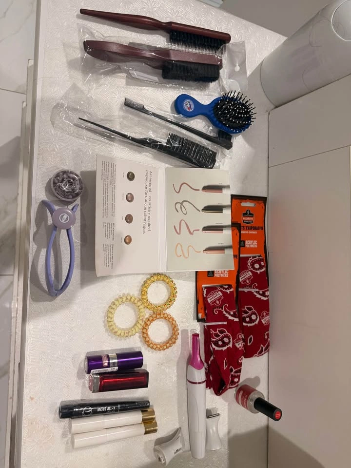 Hair Styling Tools and Makeup Beauty Bundle - Revlon, Tower 28 - photo 3