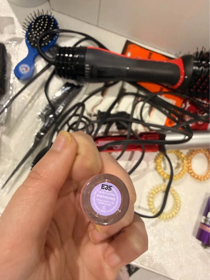 Hair Styling Tools and Makeup Beauty Bundle - Revlon, Tower 28 - photo 5