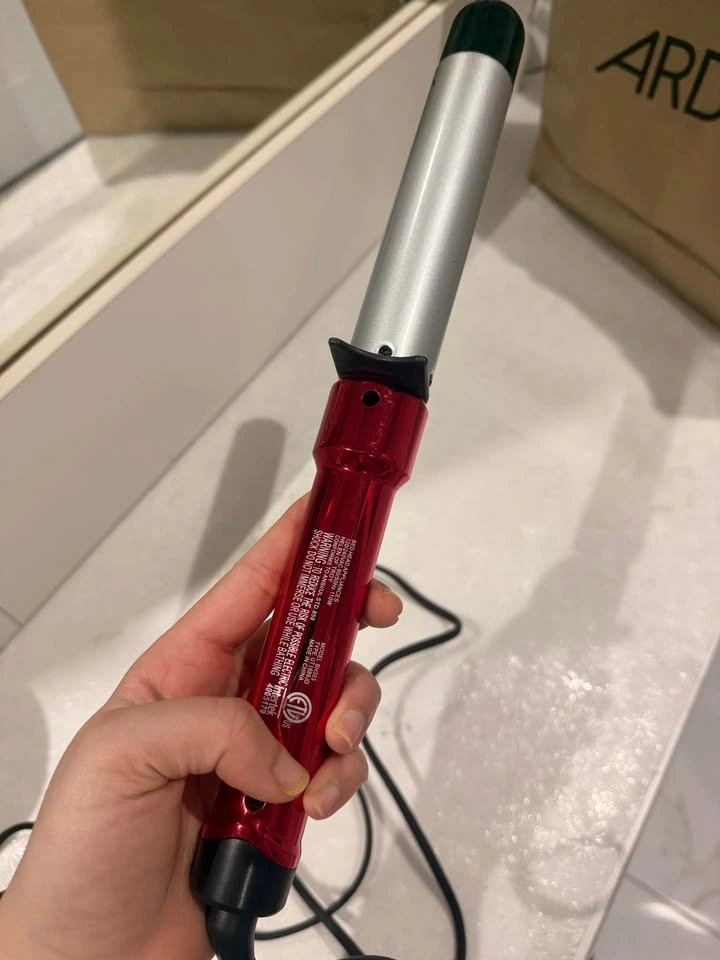 Revlon One-Step Volumizer Plus Hair Dryer Brush and Bed Head Cur - photo 5