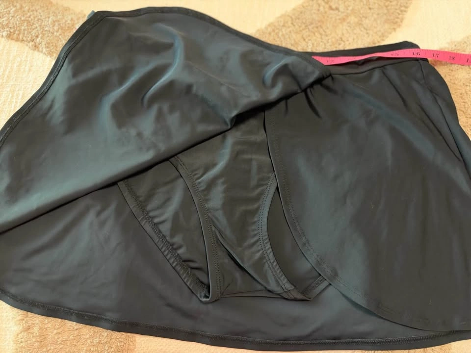 Women's Black Swim Skort - photo 3