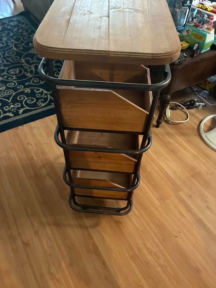 Three drawers storage stand - photo 4