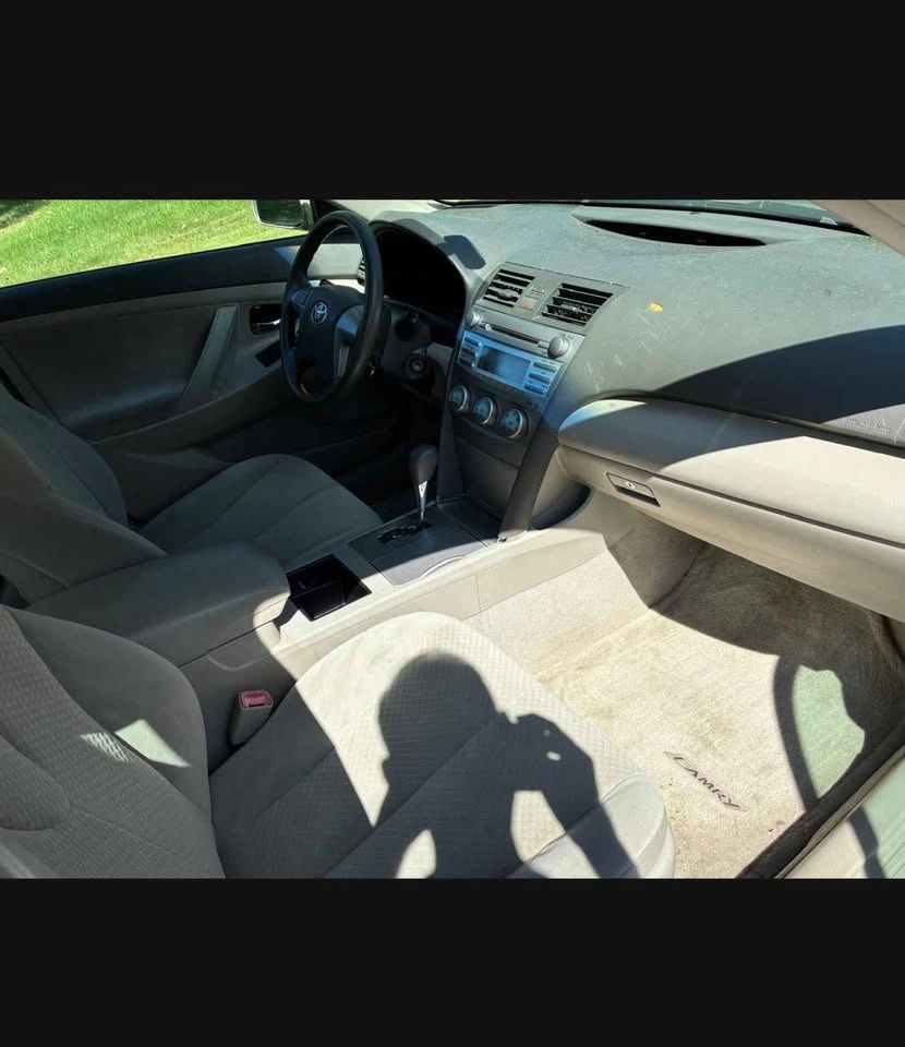 2008 Toyota Camry · LE Sedan 4D - photo 5
