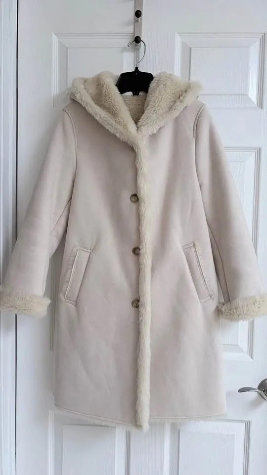 Uniqlo Cream Faux Shearling Hooded Coat - Size S