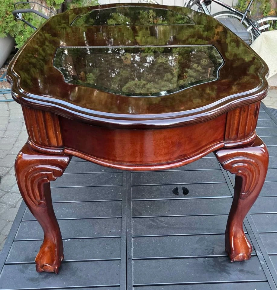 Vintage Queen Anne Glass-Top Coffee Table – Ball & Claw Feet - photo 3