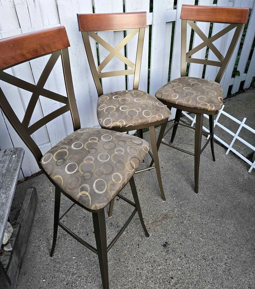 Set of 3 Heavy-Duty Swivel Counter-Height Bar Stools