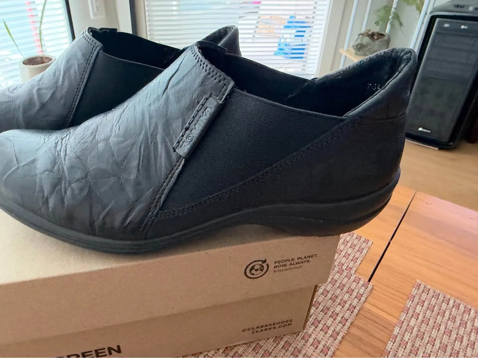 Romika Black Leather Slip-On Shoes - photo 3