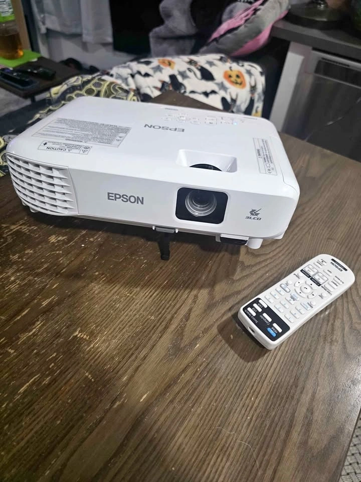 Epson VS260 3LCD XGA Projector