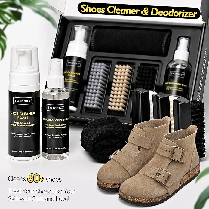 Nécessaire de nettoyage pour souliers avec mousse et brosses