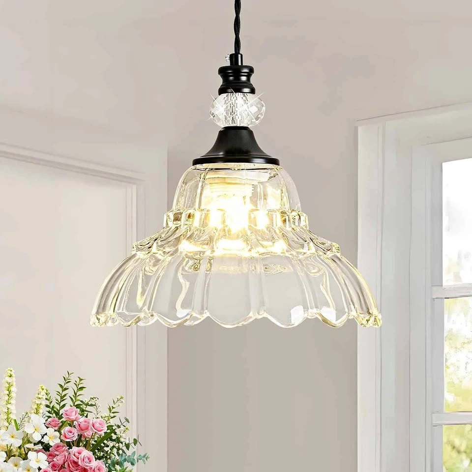 Lustre suspendu en verre floral