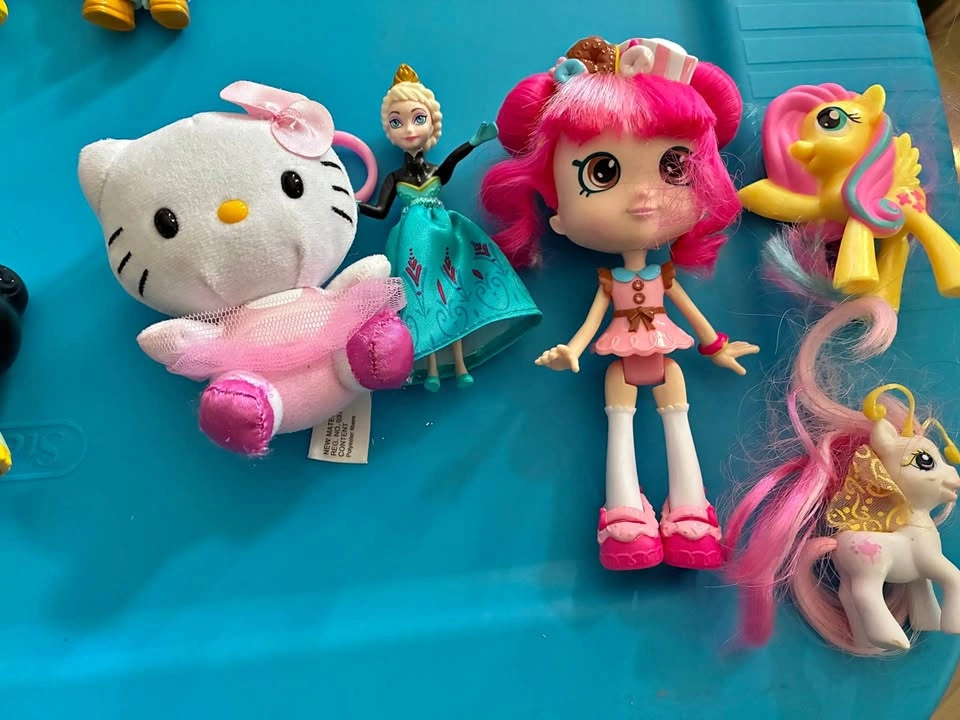 Little Girl Doll Lot