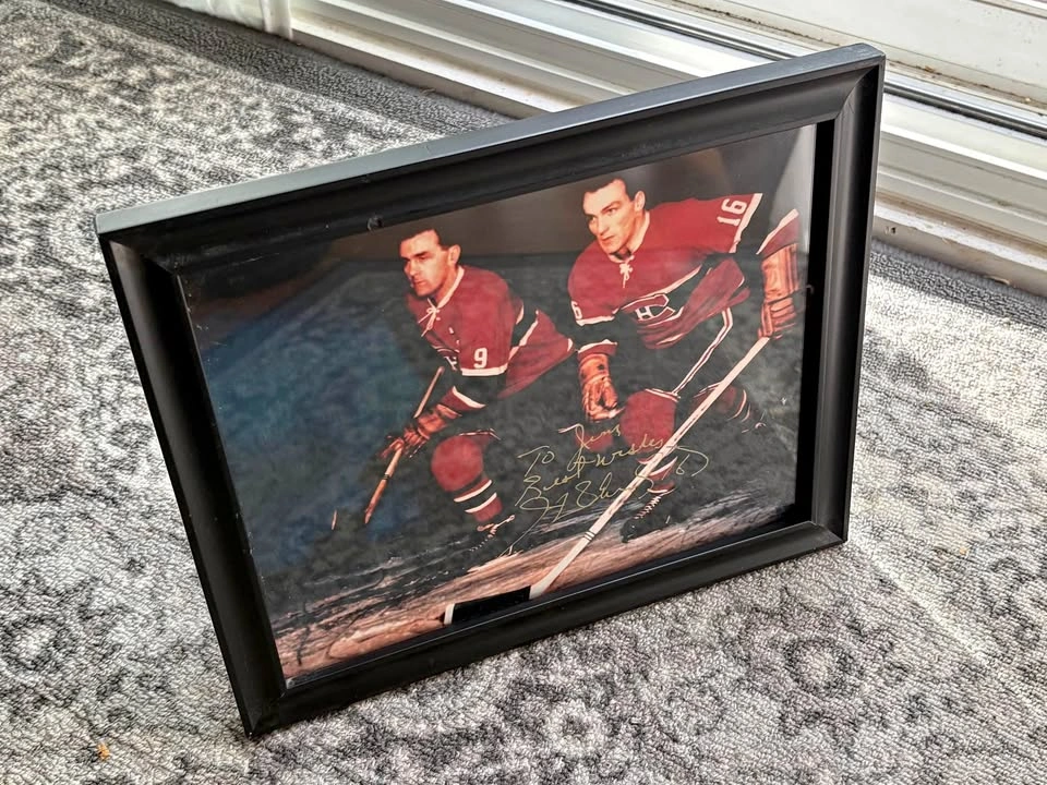 Vintage Framed NHL Montreal Canadiens 8x10 Photo – Signed