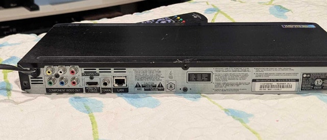 LG Blu-ray and dvd player - photo 2