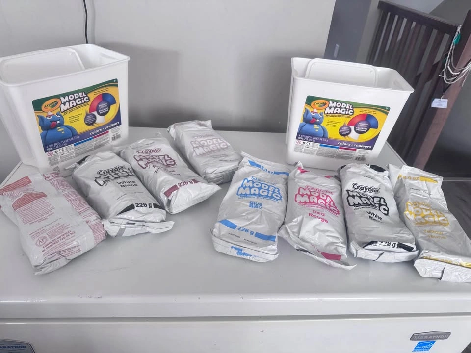 Crayola Model Magic – Large Lot – $30 - photo 4