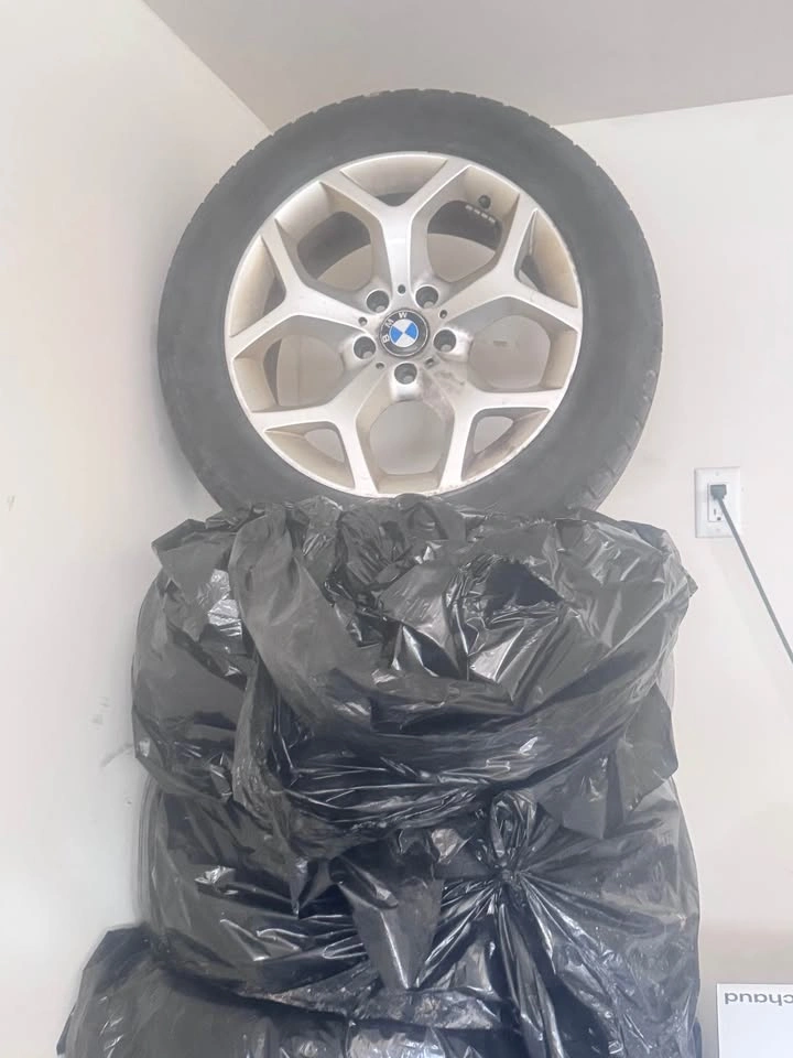 BMW 18” Rims + Winter Tires – $450 - photo 2