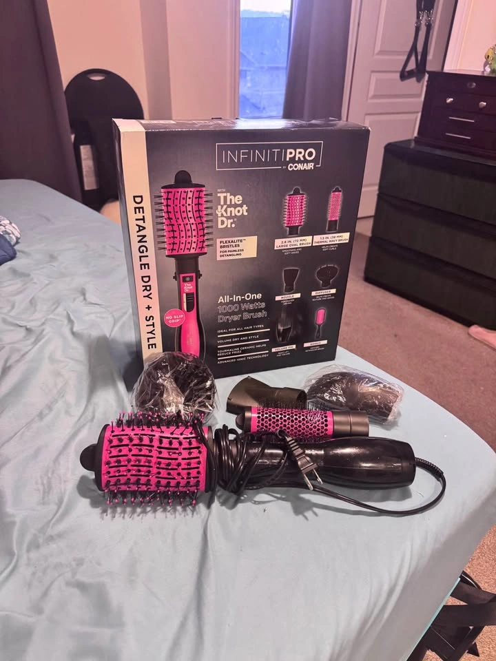InfinitiPRO by Conair – 1000W Hot Air Brush – $40 - photo 2