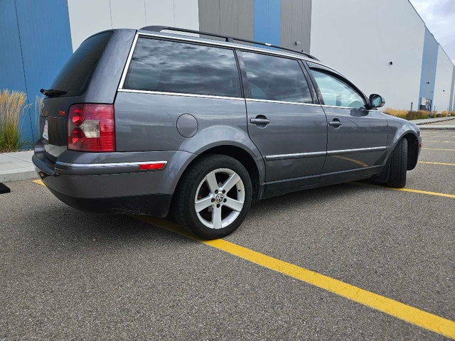 2005 VW Passat Wagon TDI - photo 2