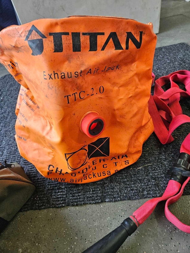 Titan Exhaust Air Jack - photo 2