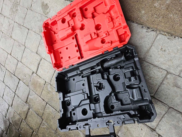 Empty M18 Fuel 2-drill case - photo 2