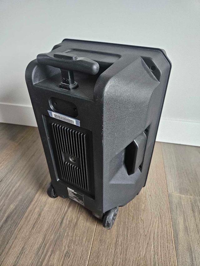 Sylvania Bluetooth Speaker - photo 5