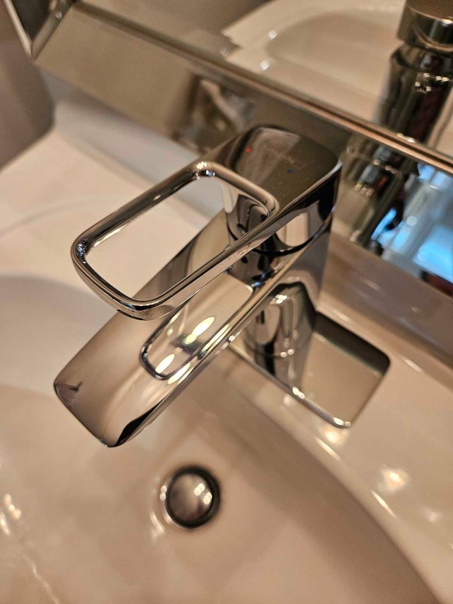 Hansgrohe Bathroom Faucet - photo 2