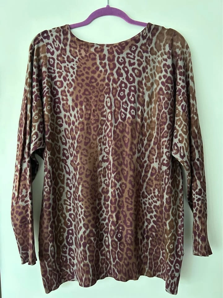 Melanie Lyne Leopard Print Studded Sweater - photo 2